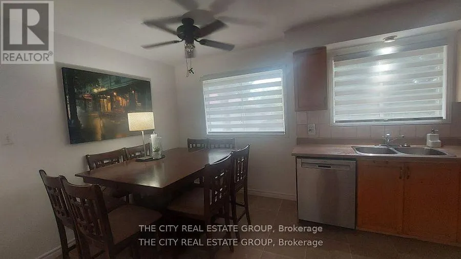 MAIN FLOOR - 22 PINEWAY AVENUE