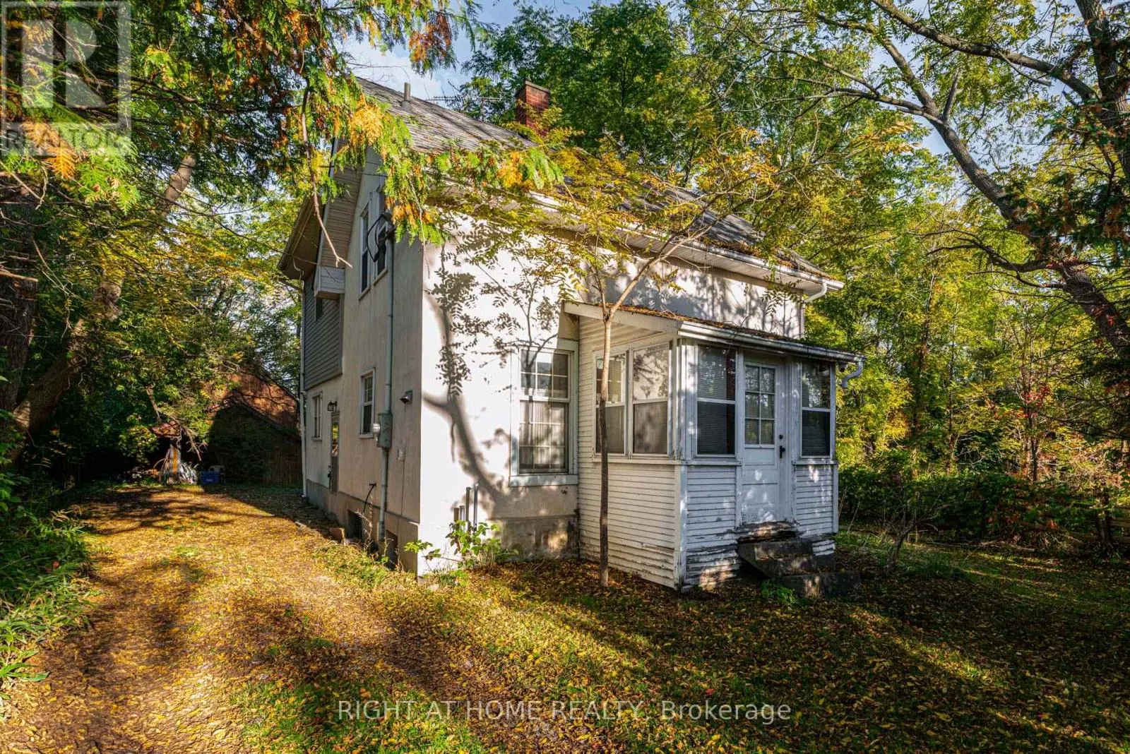 315 MAIN STREET N