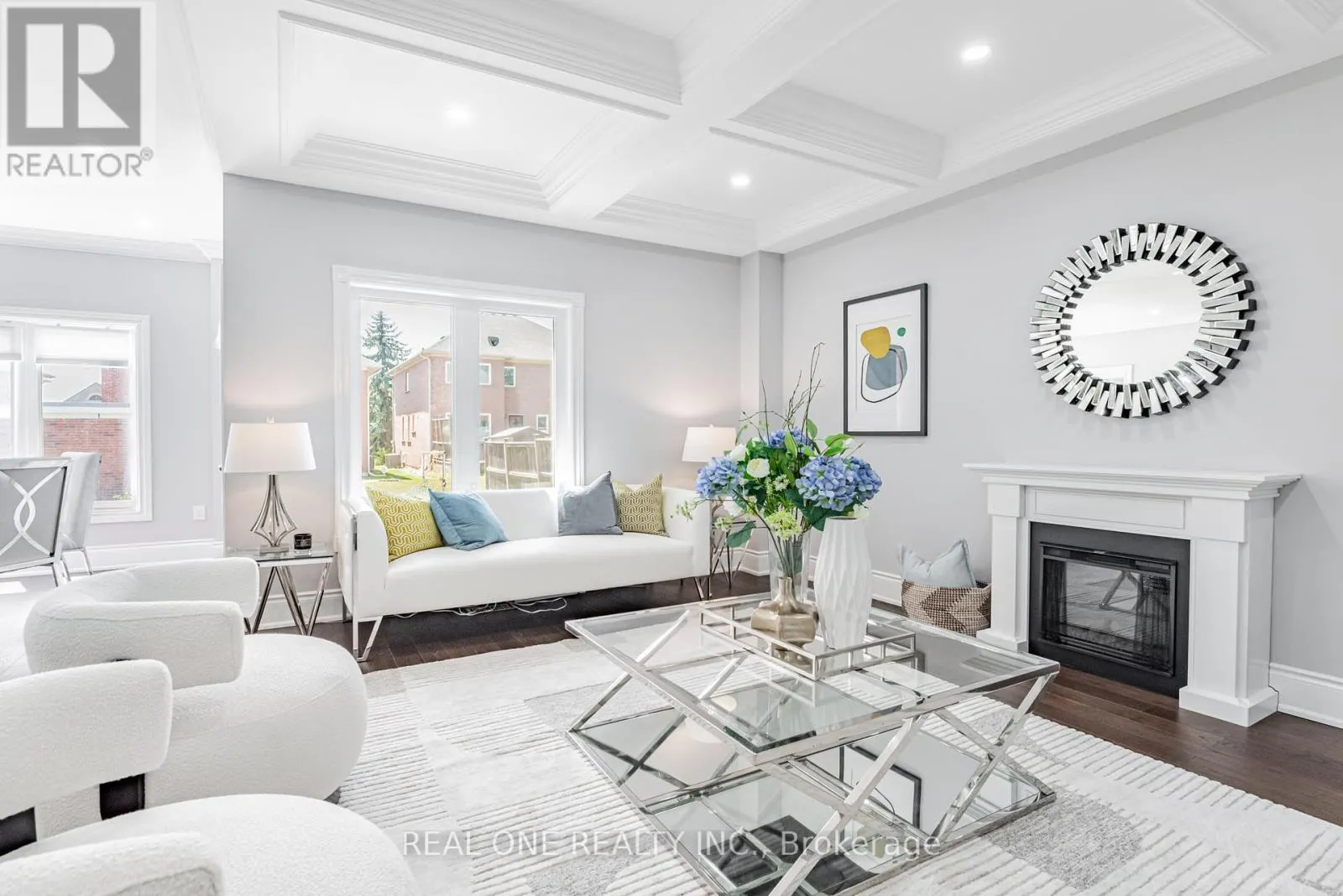 72 CASSANDRA CRESCENT