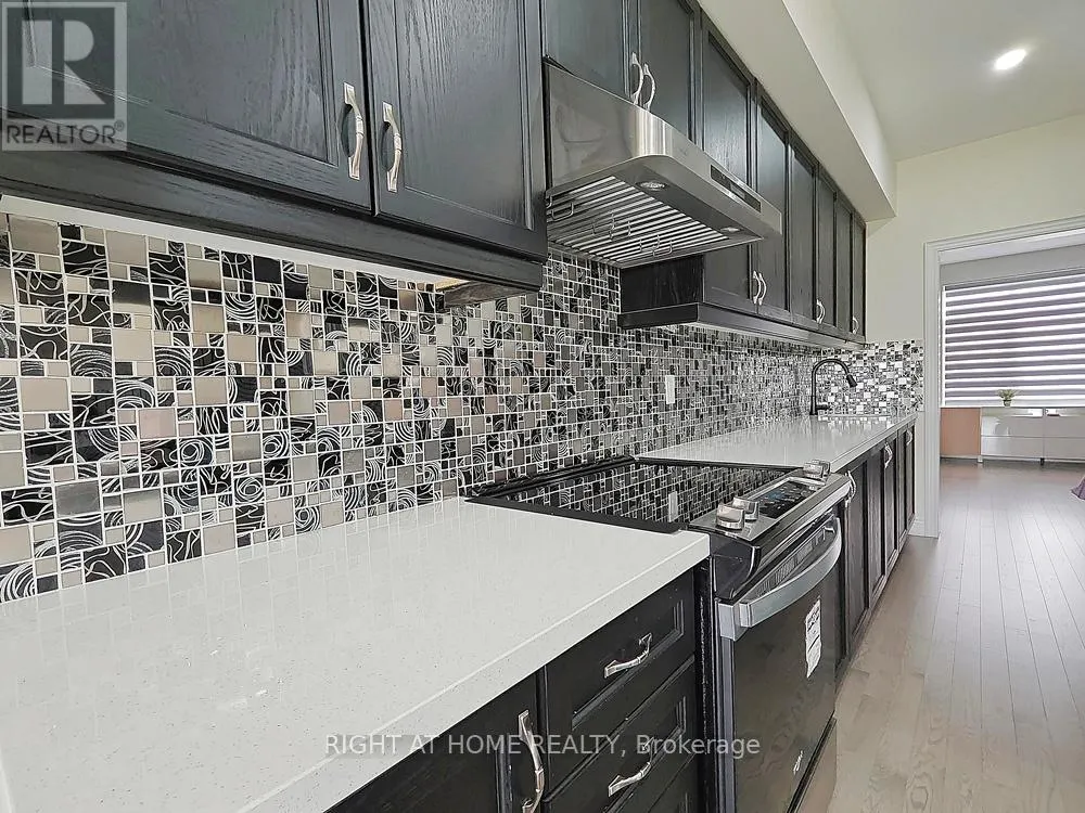 36 ANDRESS WAY