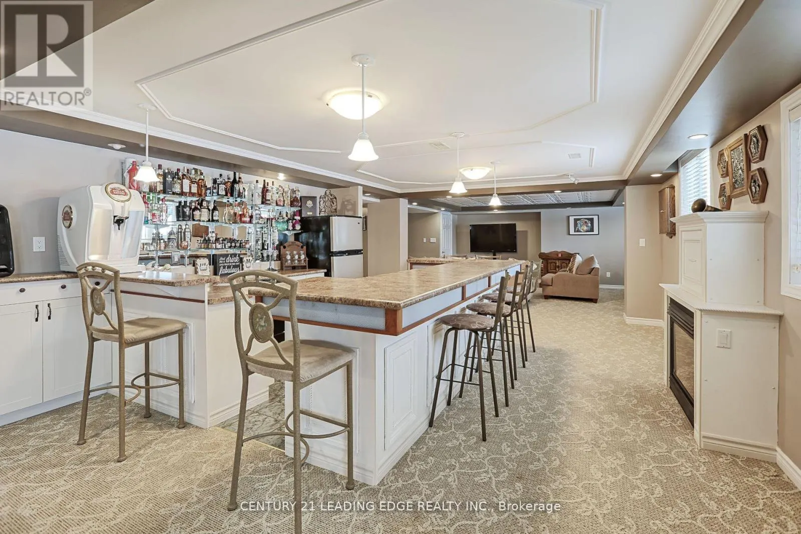 2 DEER RIDGE ROAD