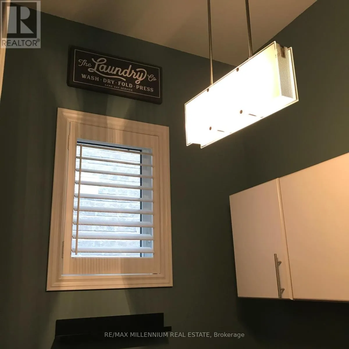 89/BARNETT - 82 LAMPKIN STREET W