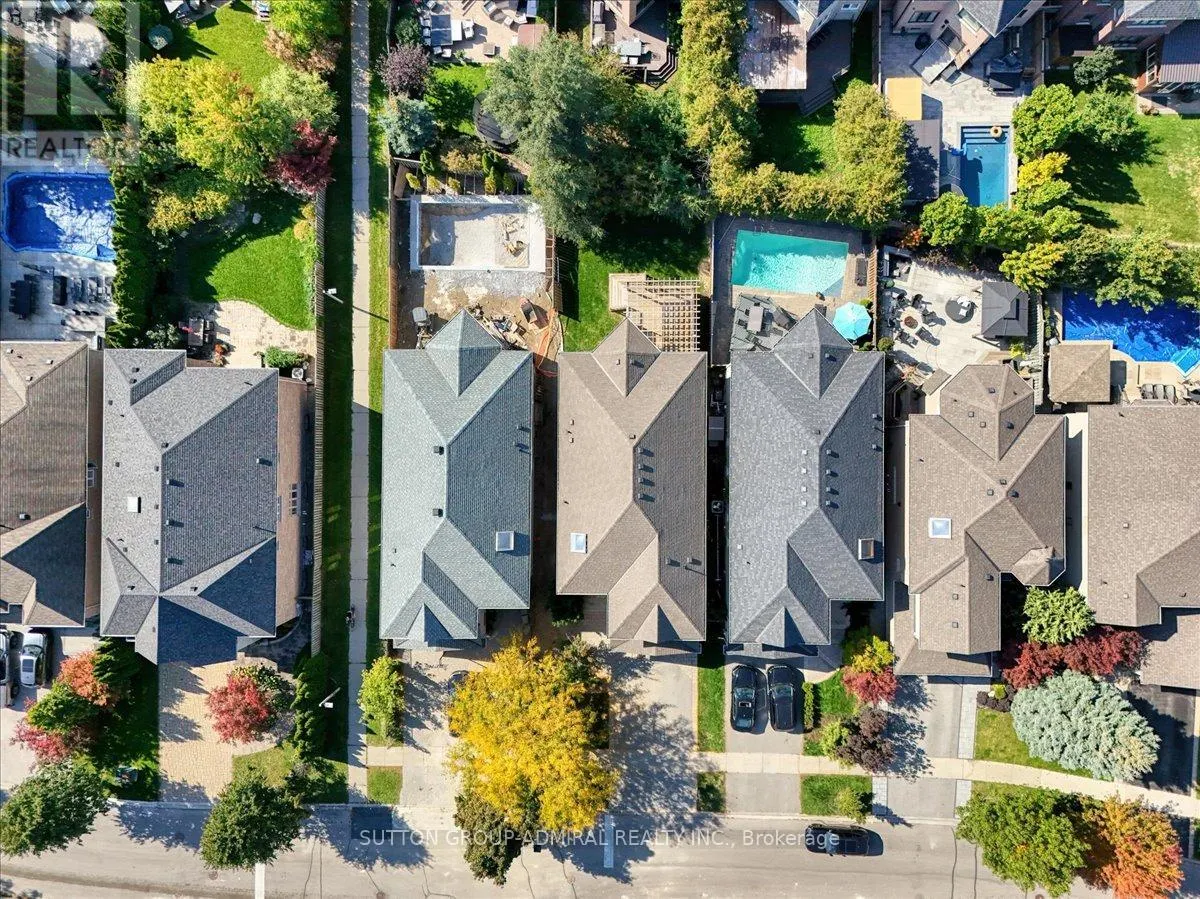 108 MACARTHUR DRIVE
