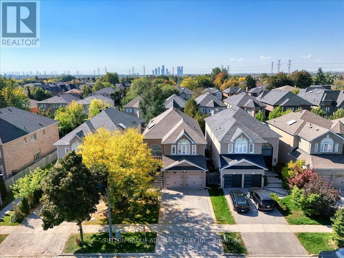 108 MACARTHUR DRIVE