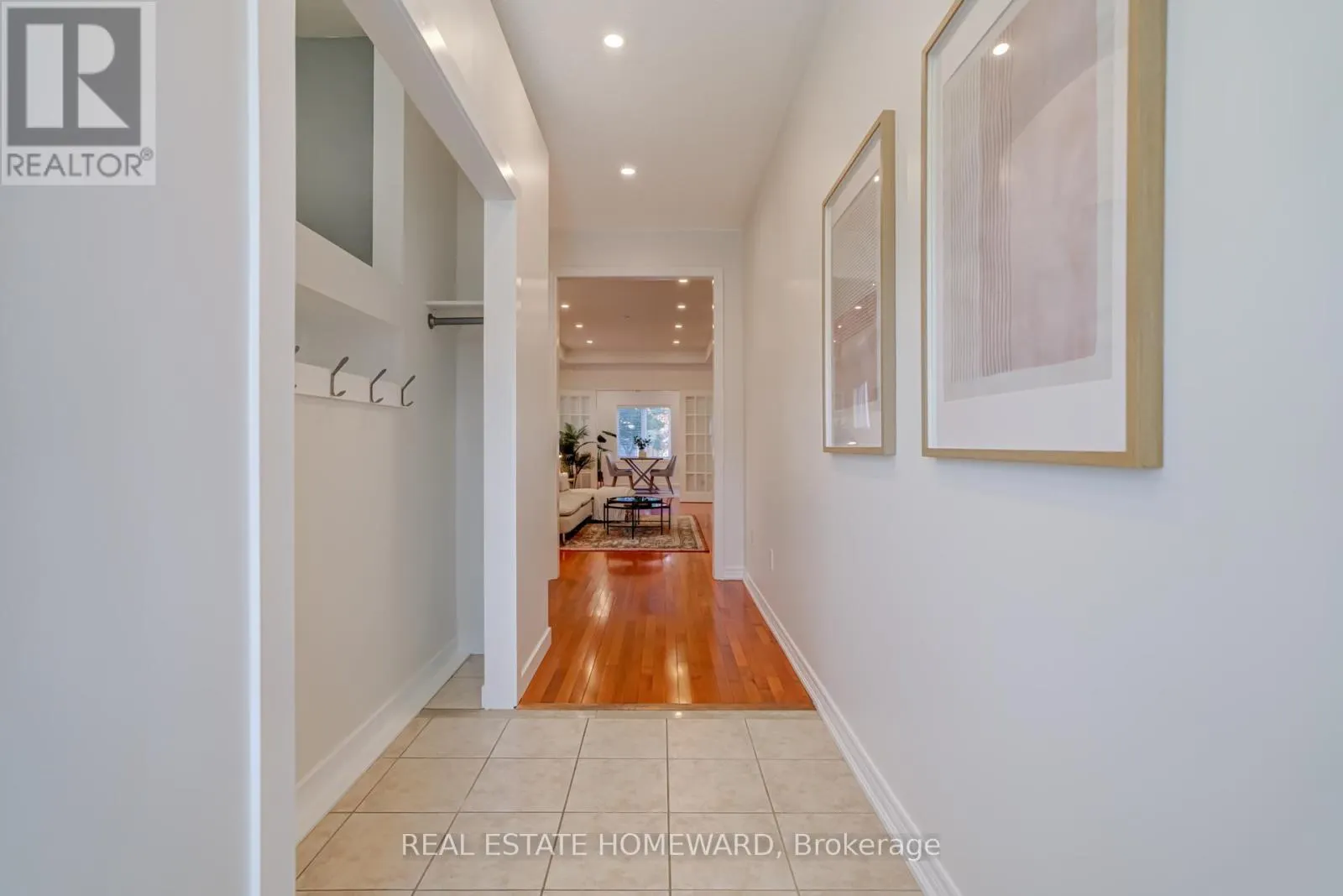 8 OZNER CRESCENT