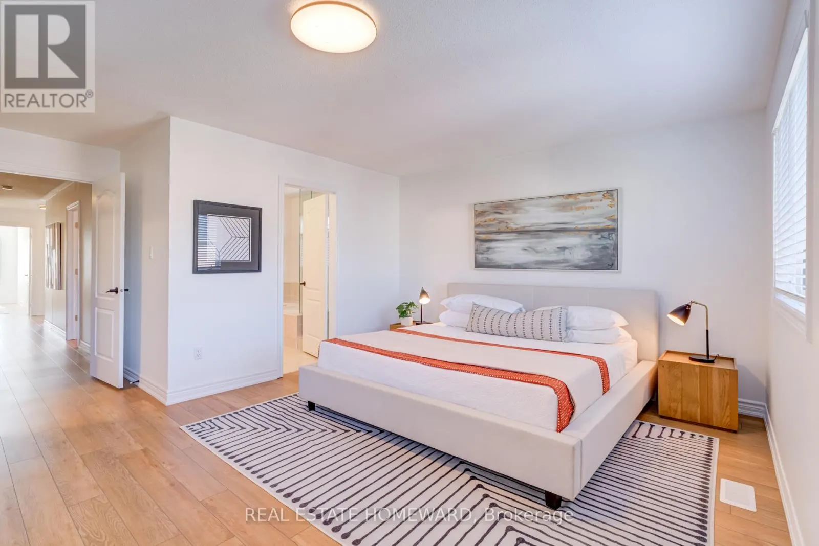 8 OZNER CRESCENT
