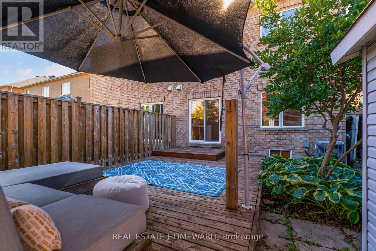 8 OZNER CRESCENT