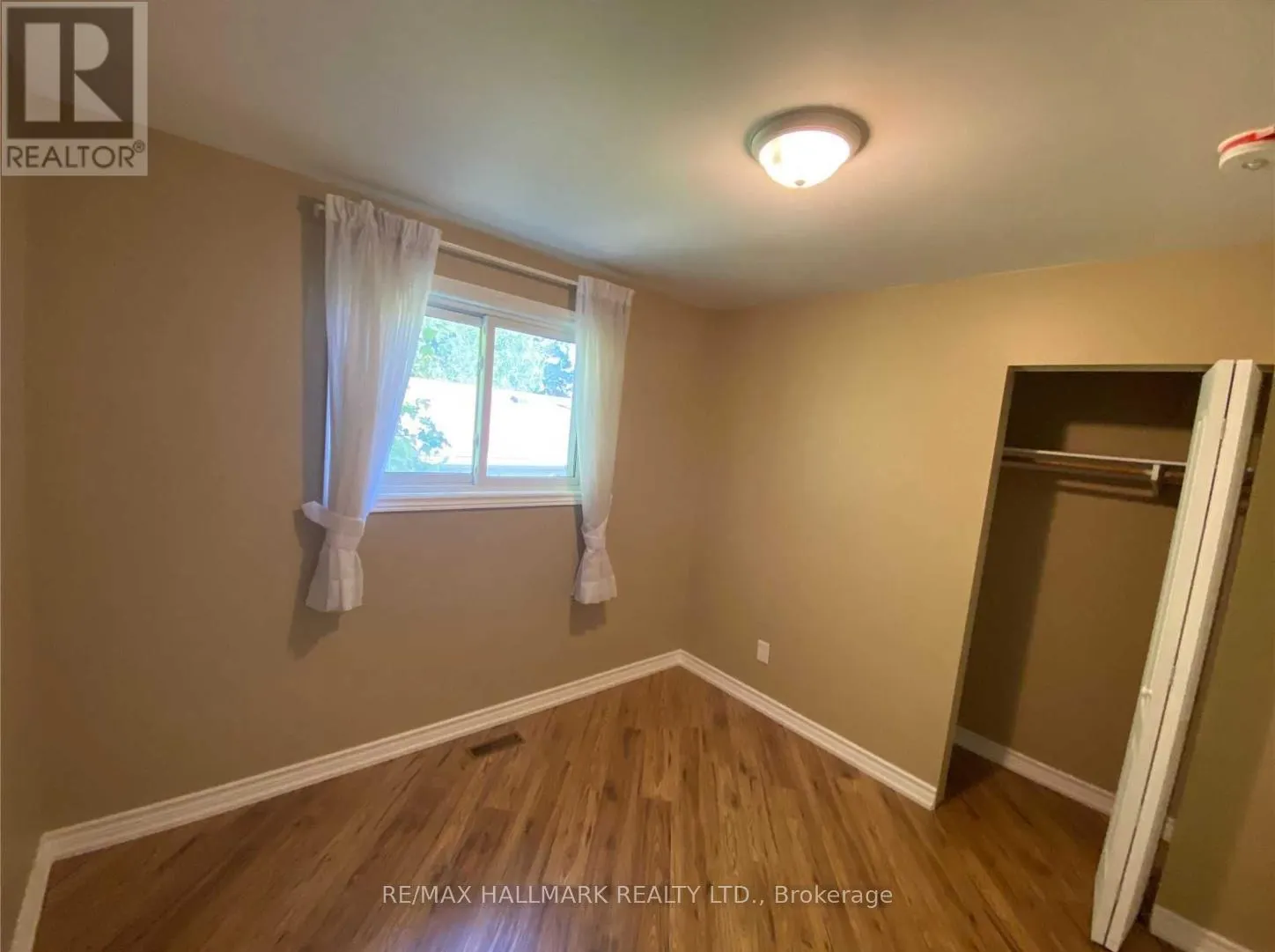 MAIN - 331 ROYWOOD CRESCENT