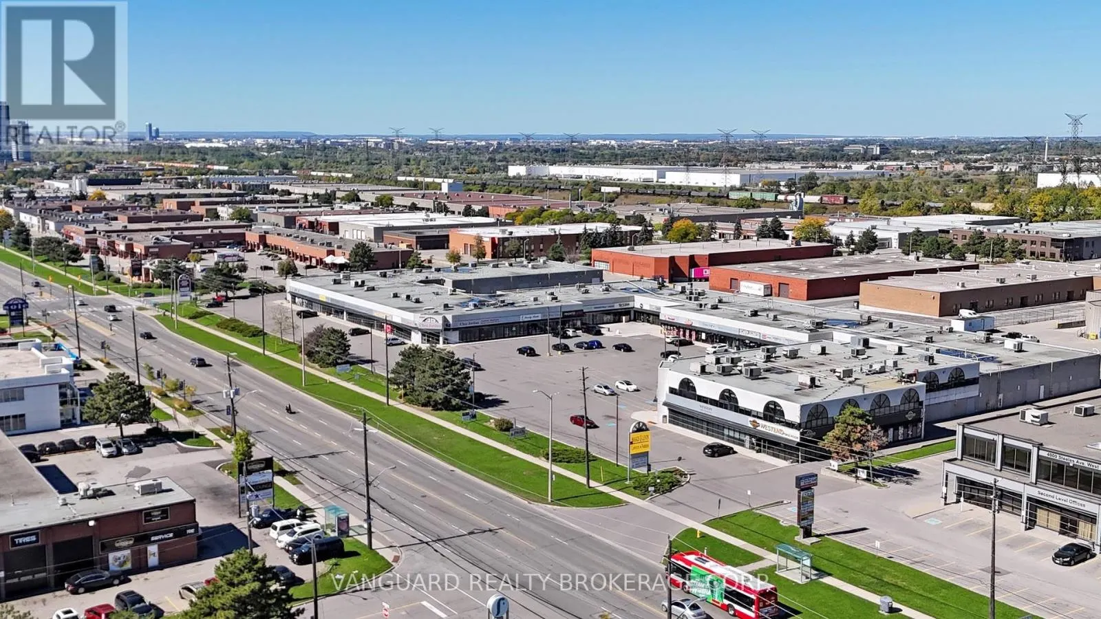 2-4, 201-203 - 4040 STEELES AVENUE