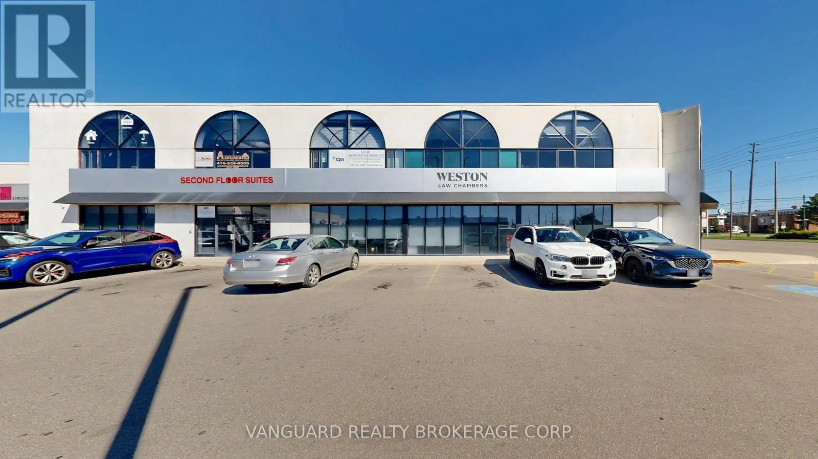 2-4, 201-203 - 4040 STEELES AVENUE