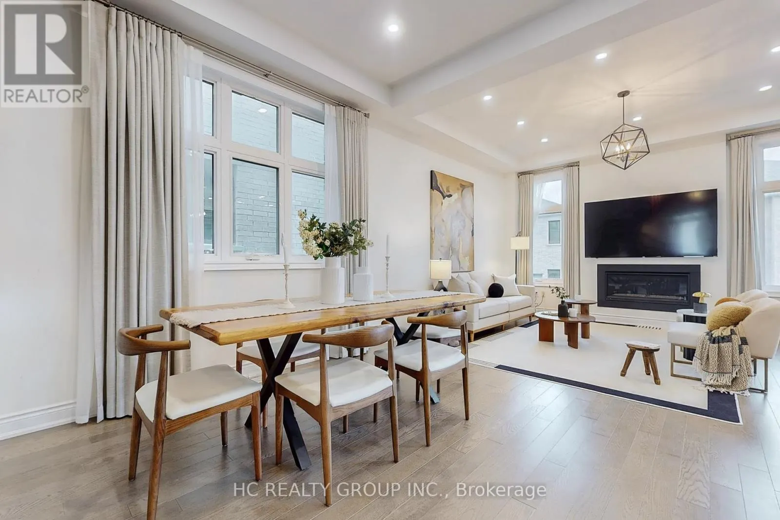 285 BEAVERBRAE DRIVE