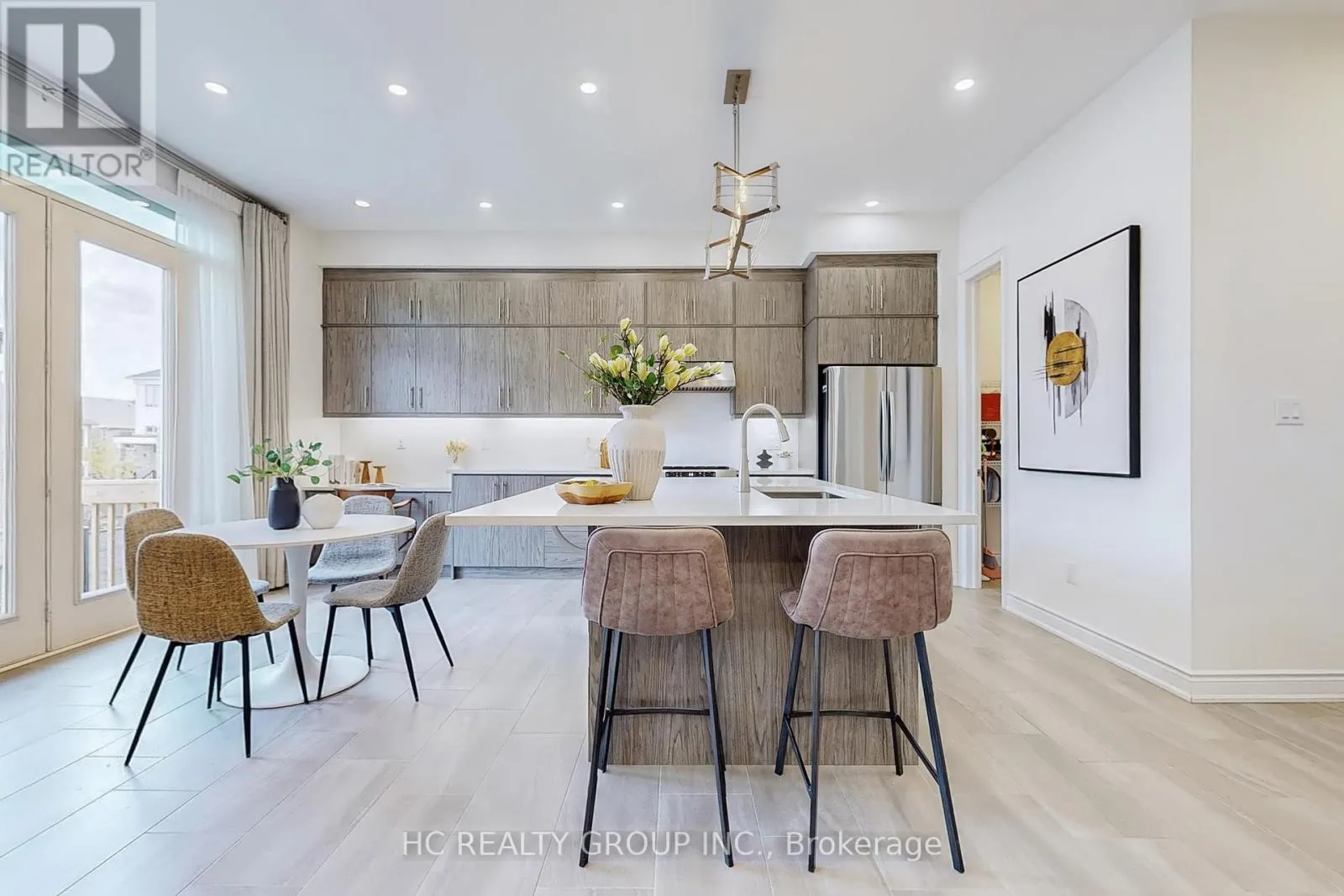 285 BEAVERBRAE DRIVE