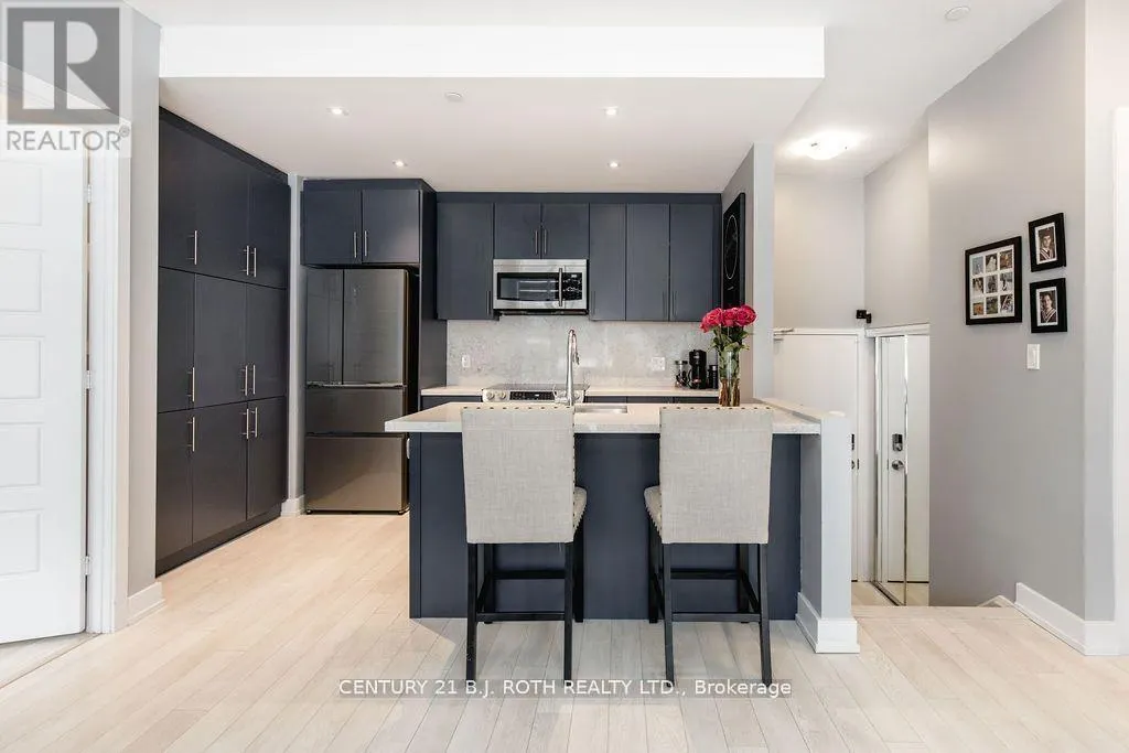G-15 - 375 SEA RAY AVENUE