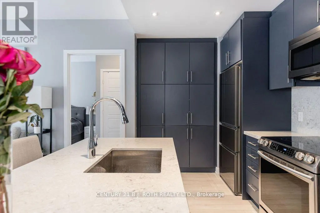 G-15 - 375 SEA RAY AVENUE