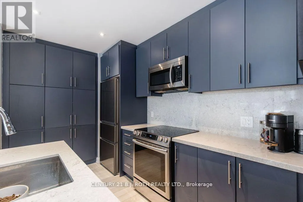 G-15 - 375 SEA RAY AVENUE