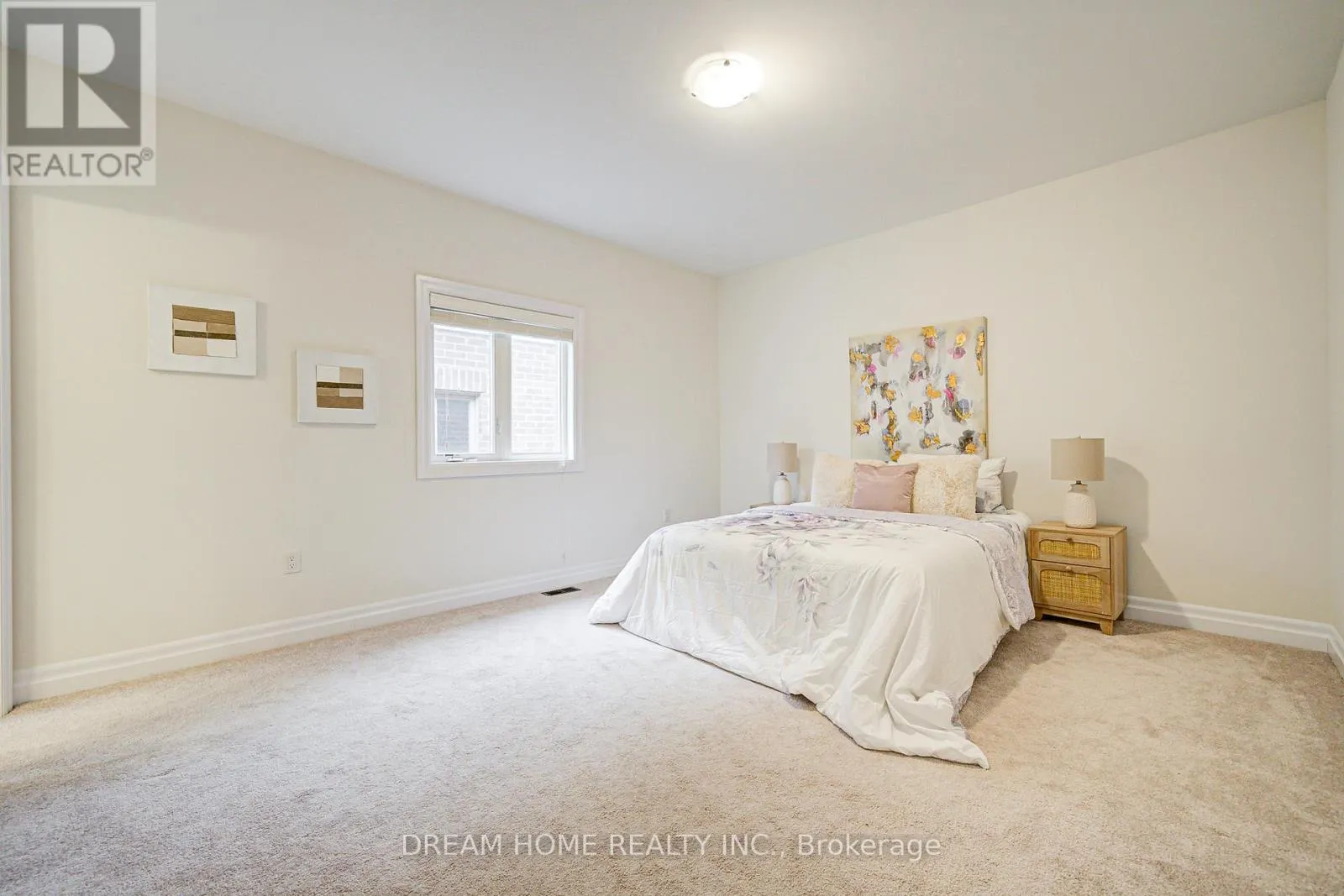 113 BOTELHO CIRCLE