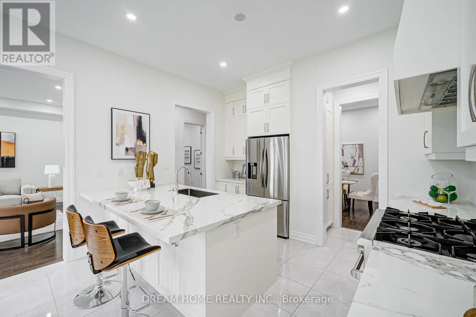 113 BOTELHO CIRCLE
