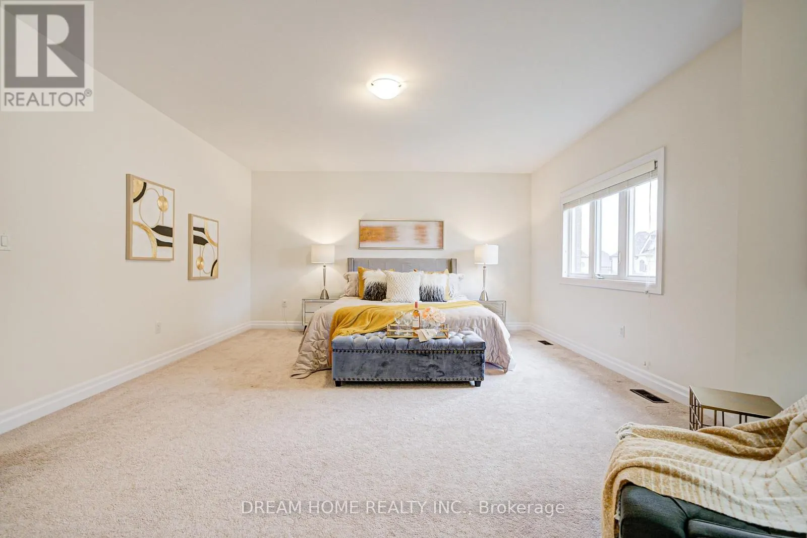 113 BOTELHO CIRCLE