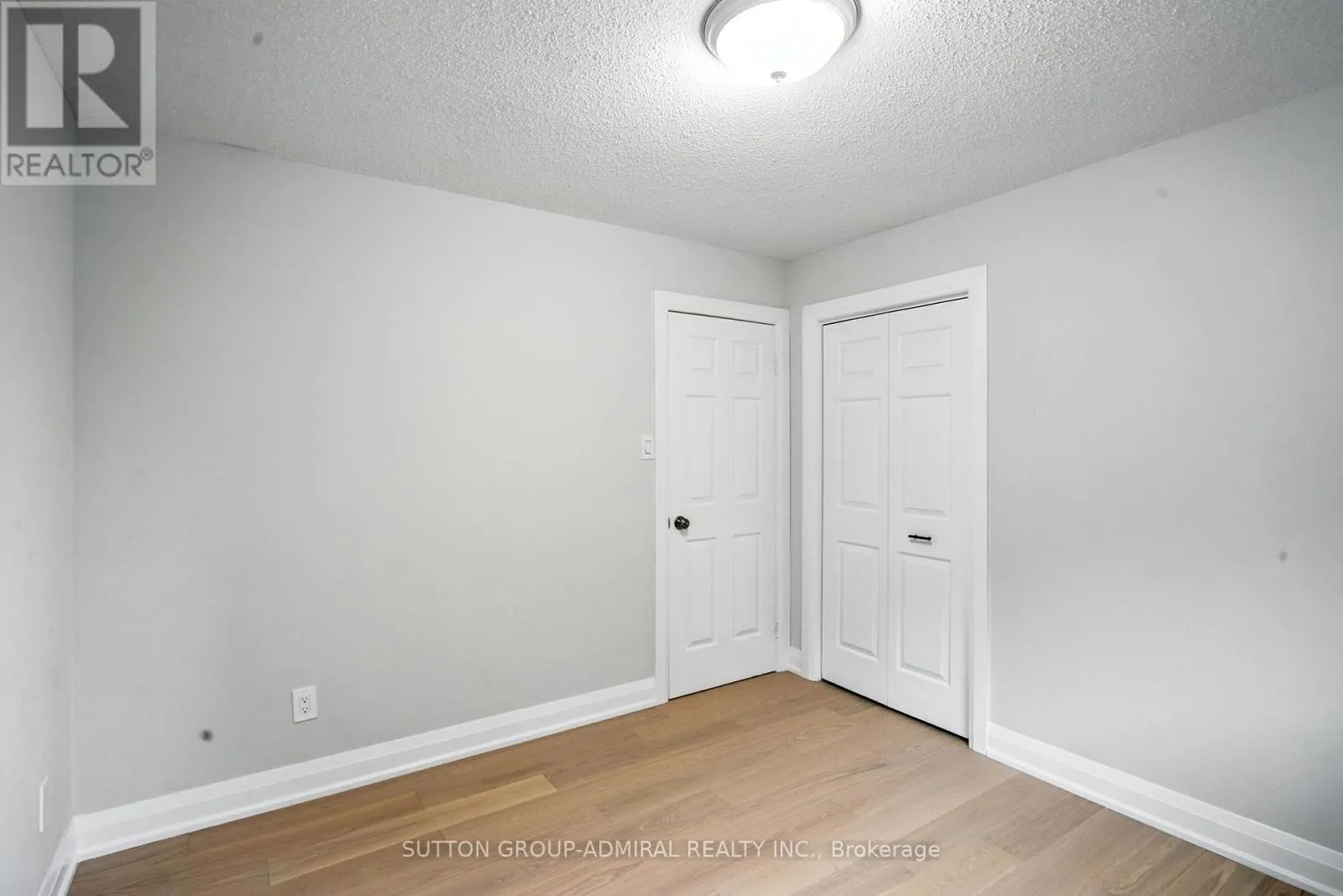 14 WILLOWBROOK ROAD