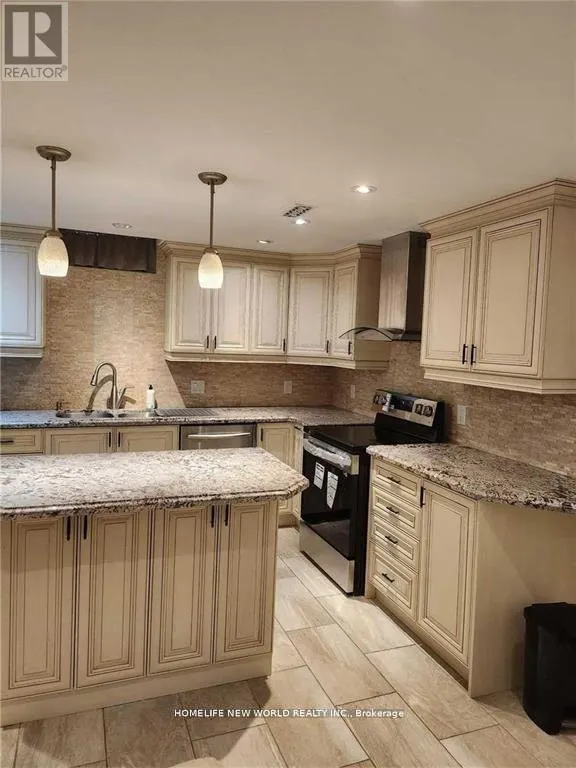 #BSMT - 79 AMPEZZO AVENUE
