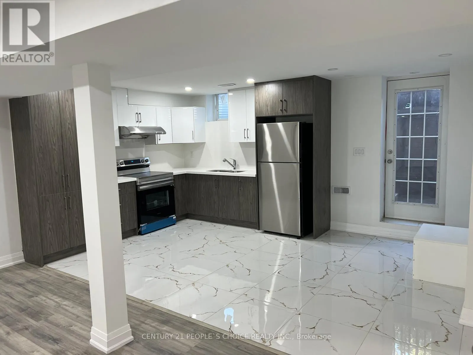 #BSMT - 19 ANTORISA AVENUE E