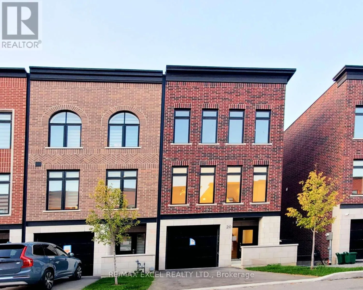 20 CHESTNUT COURT