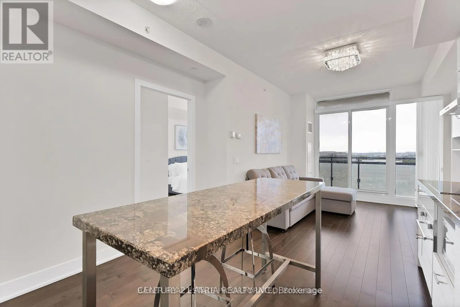 1108 - 8081 BIRCHMOUNT ROAD
