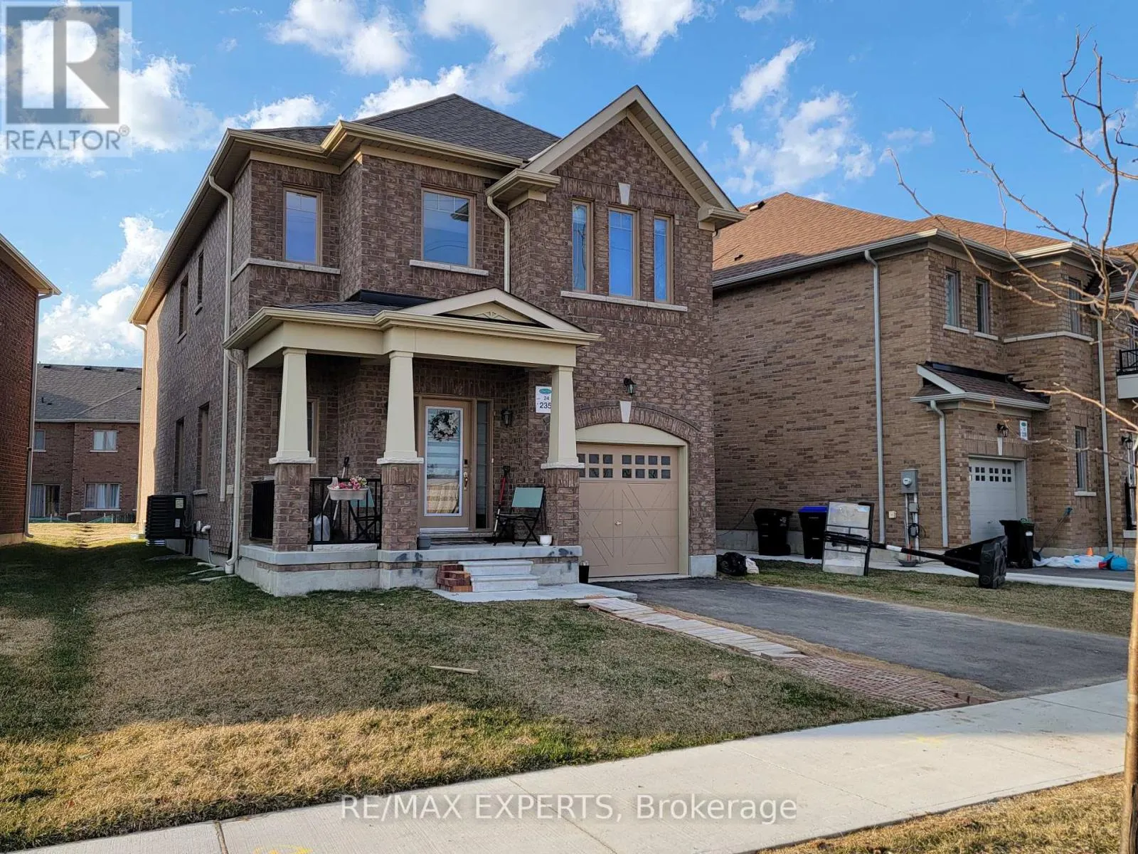 235 HERITAGE STREET