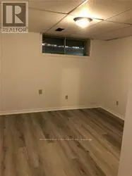LOWER - 109 CENTRE STREET E
