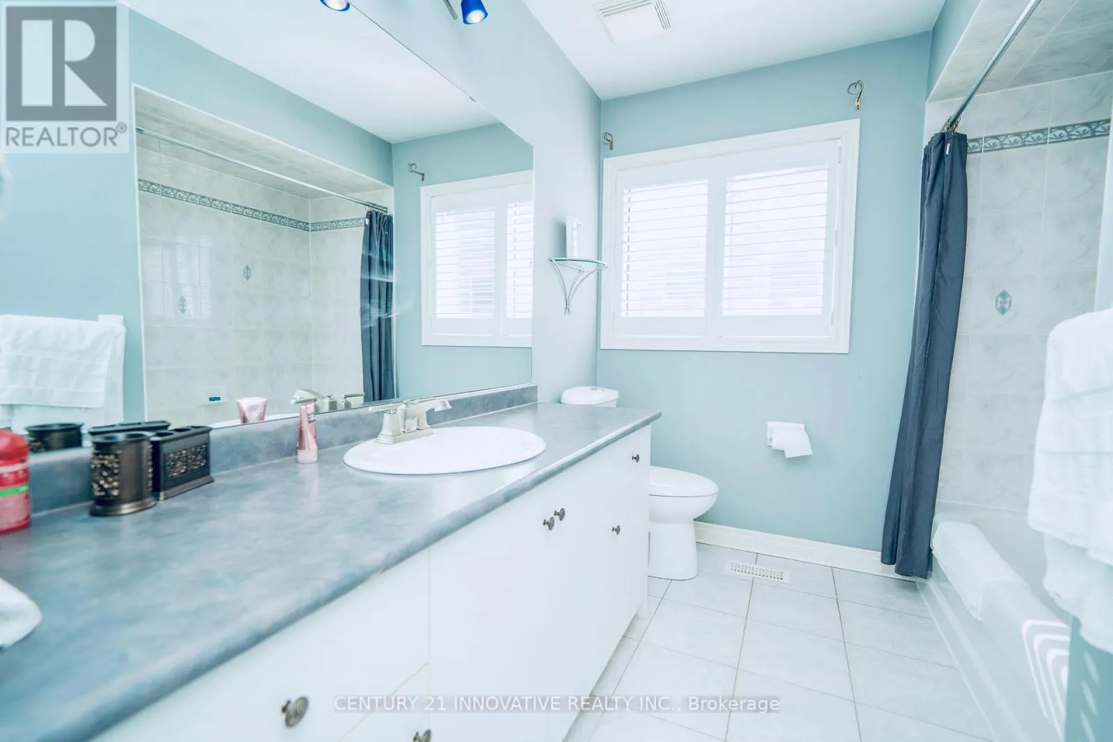 40 NORBURY DRIVE