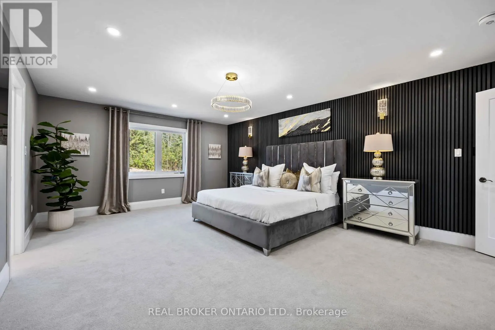 2236 PEMBERTON WAY