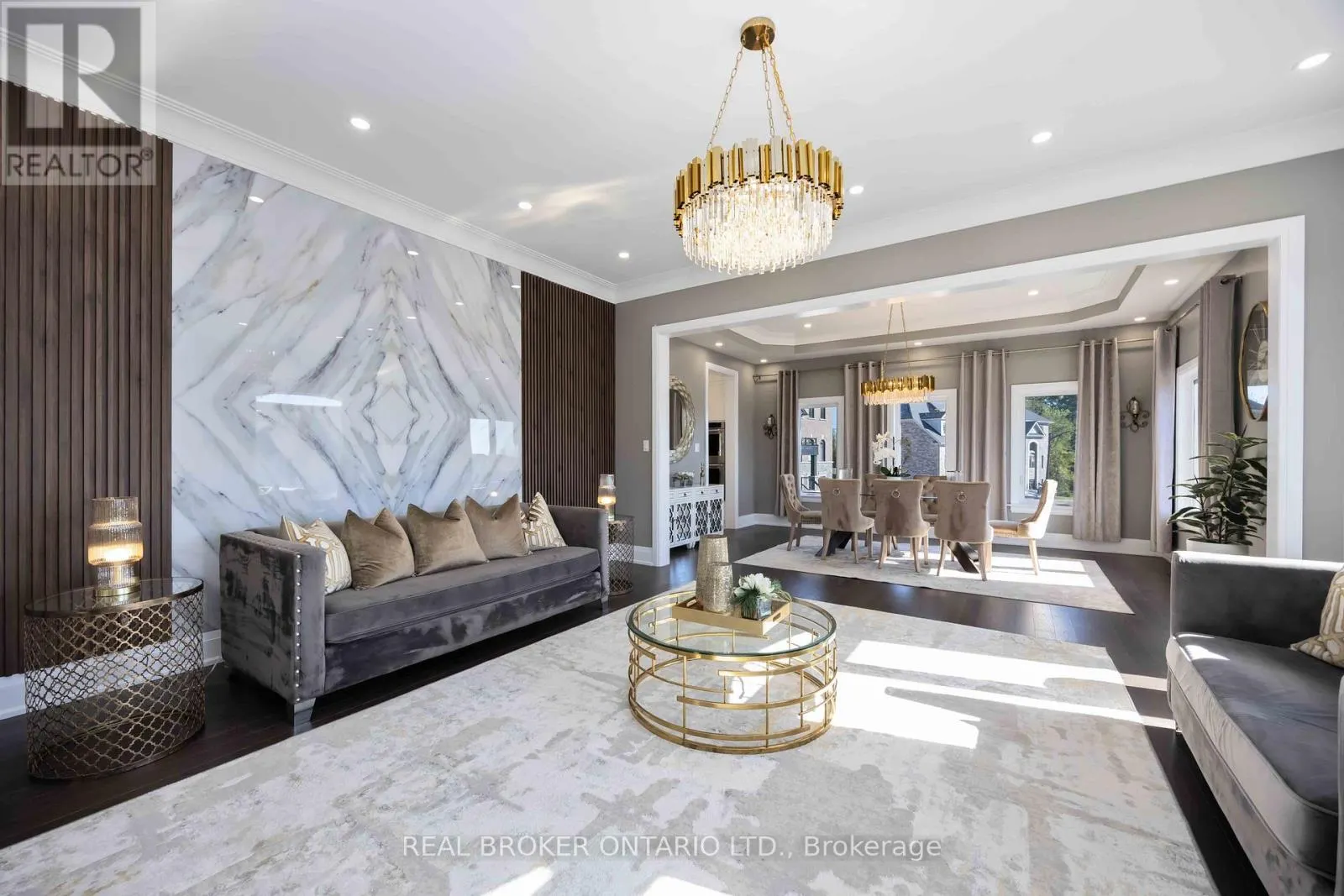2236 PEMBERTON WAY