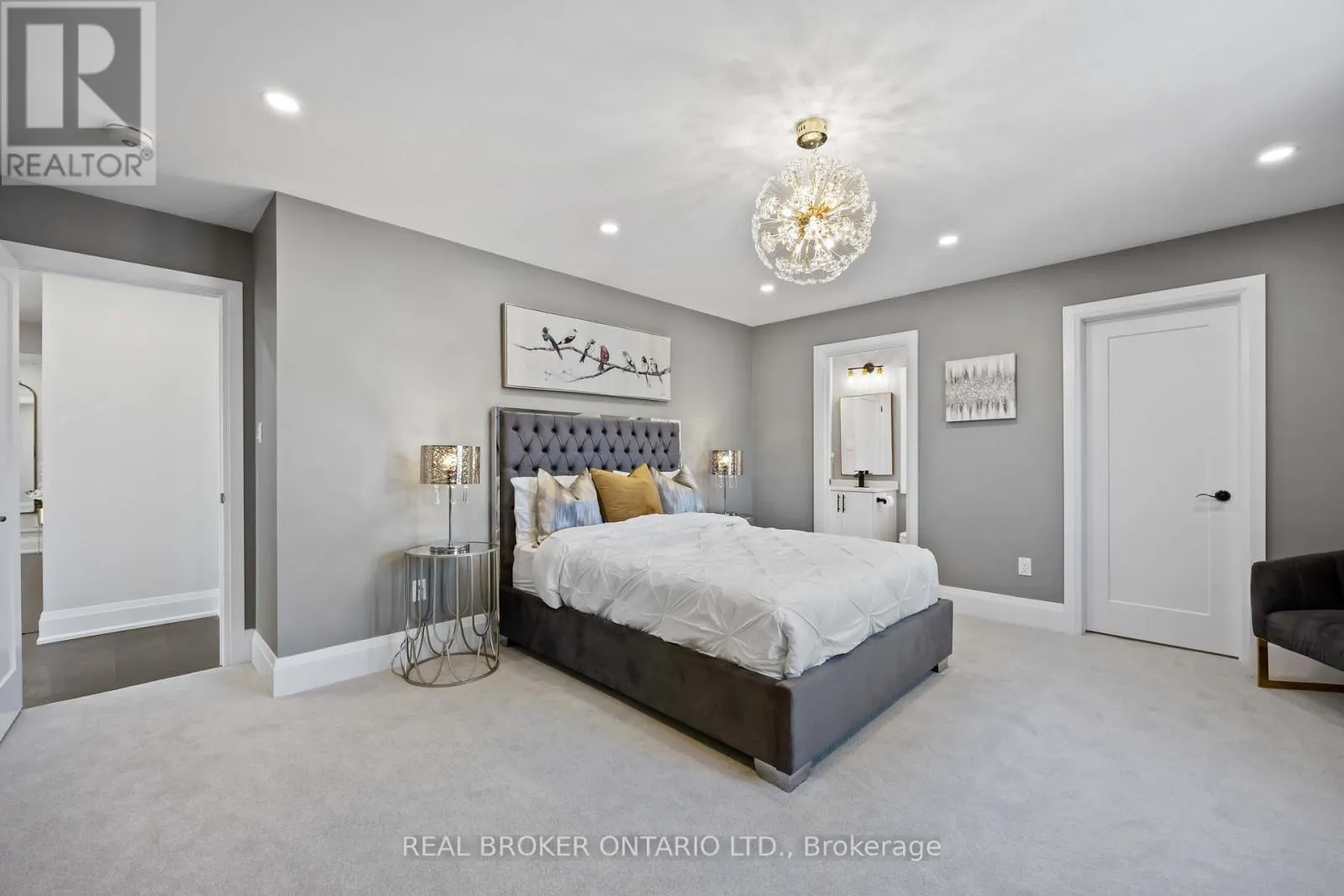 2236 PEMBERTON WAY