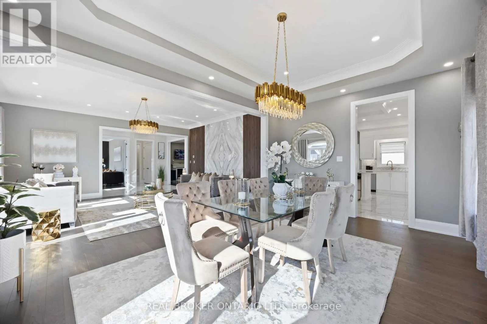 2236 PEMBERTON WAY