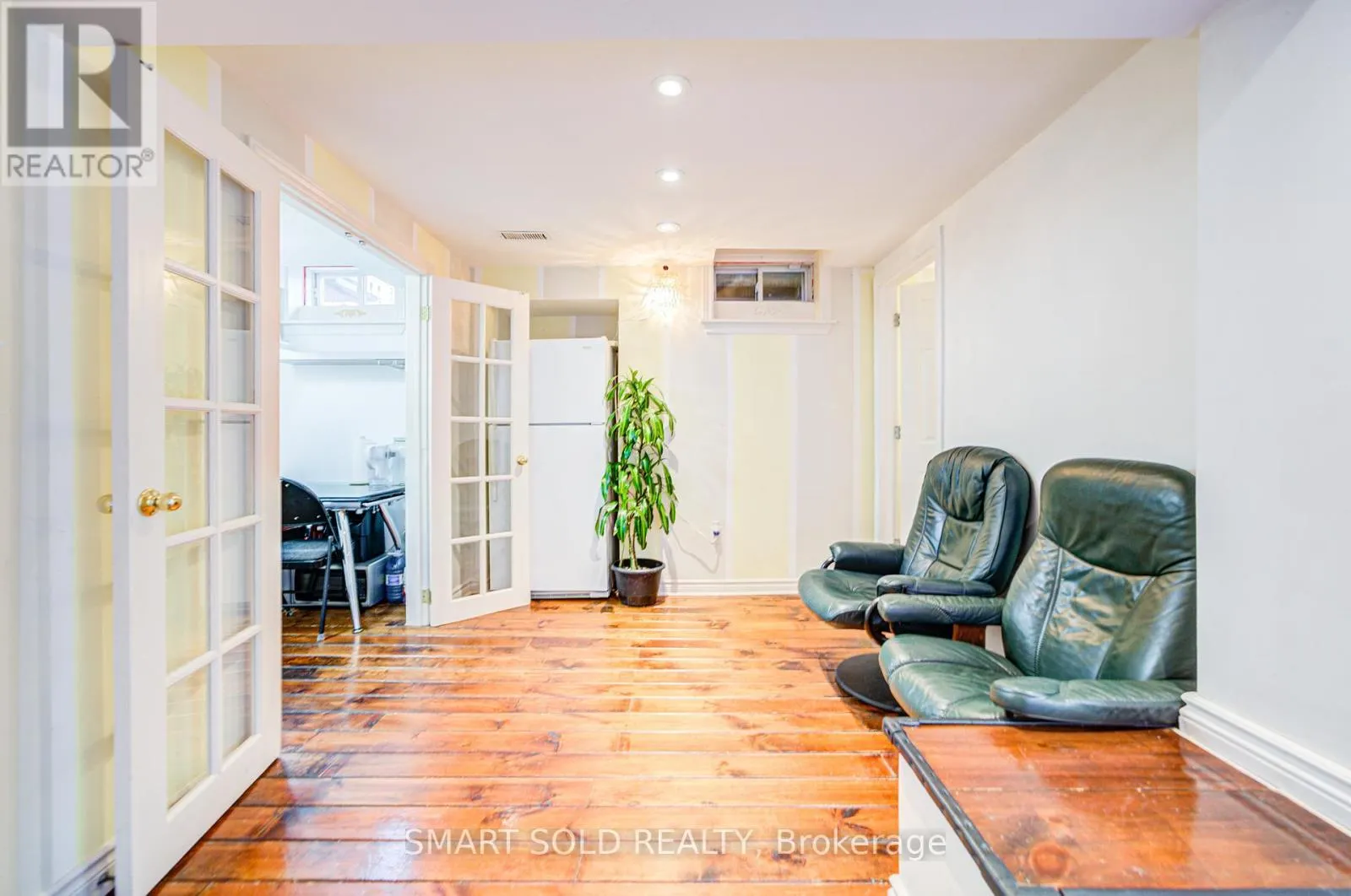 40 TUSCANA BOULEVARD