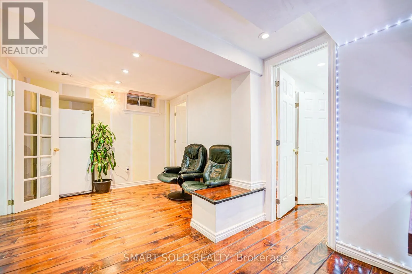 40 TUSCANA BOULEVARD