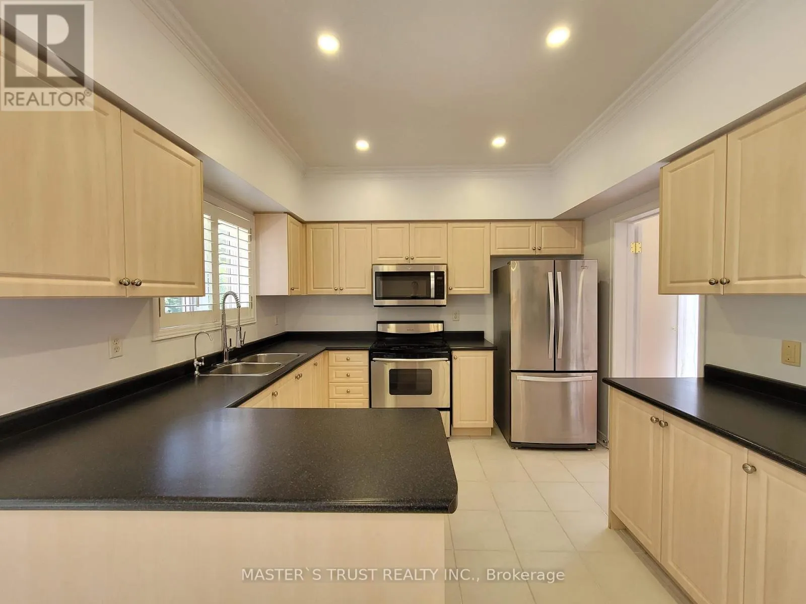 623 CARLTON ROAD