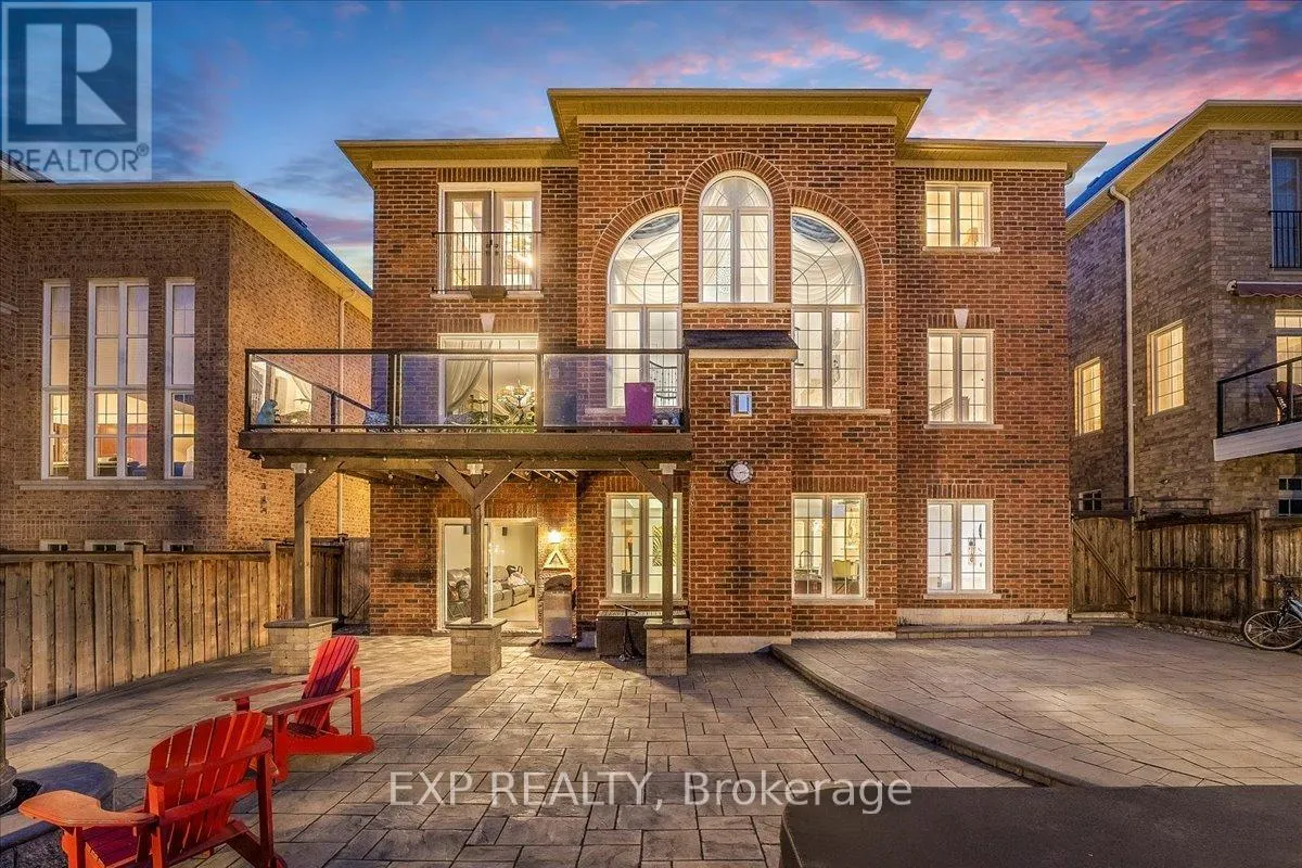 29 WILLIAM BOWES BOULEVARD