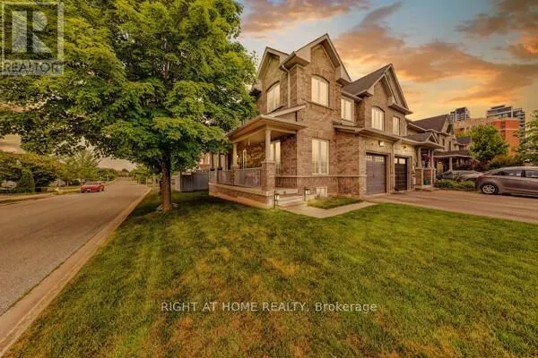 108 KING WILLIAM CRESCENT