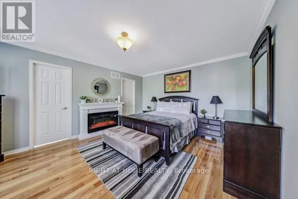 108 KING WILLIAM CRESCENT
