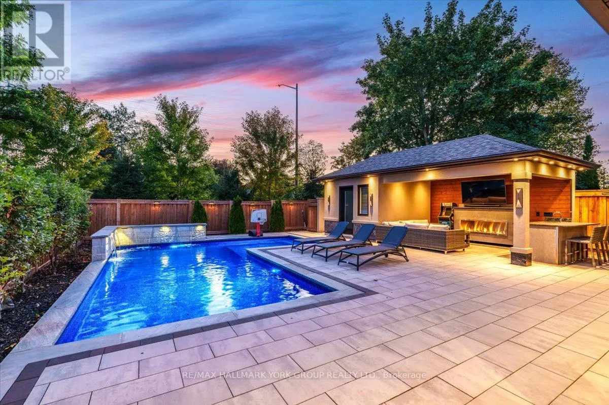 16 WOODLAND TRAIL COURT