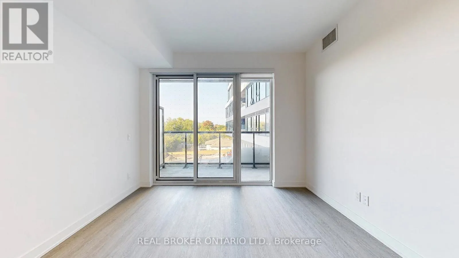436 - 8188 YONGE STREET