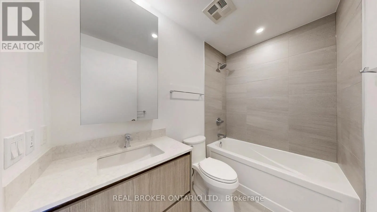 436 - 8188 YONGE STREET