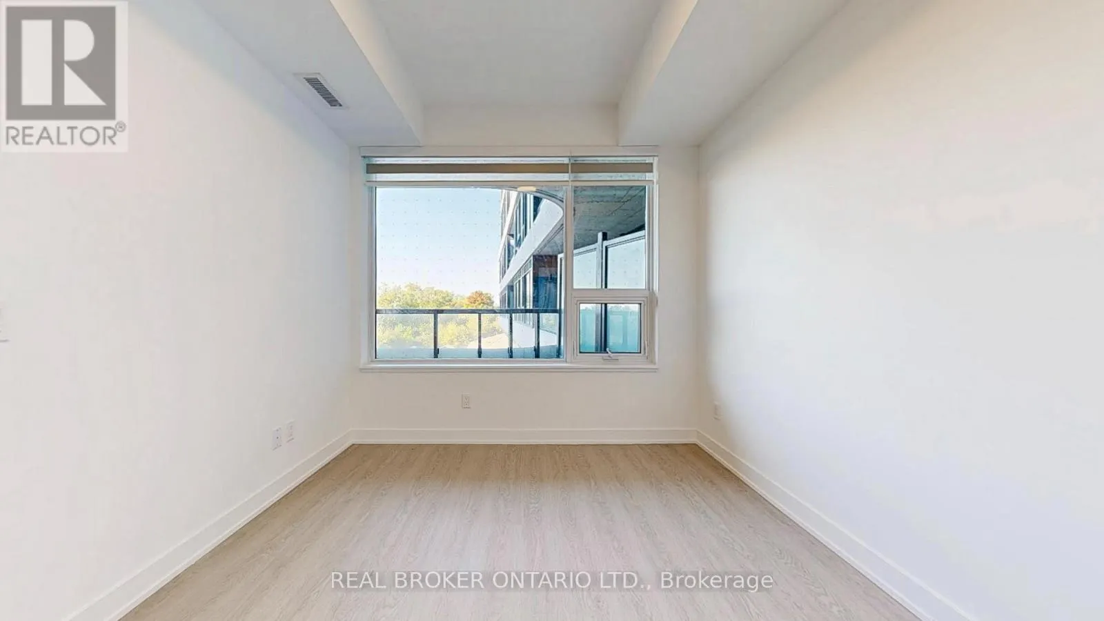 436 - 8188 YONGE STREET