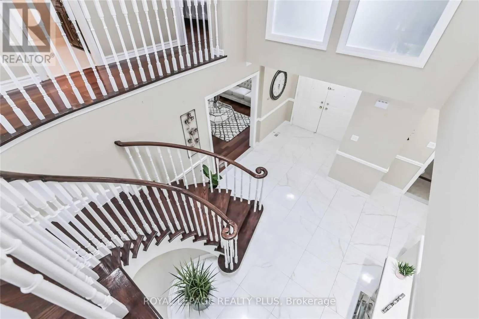 101 VALLEYMEDE DRIVE
