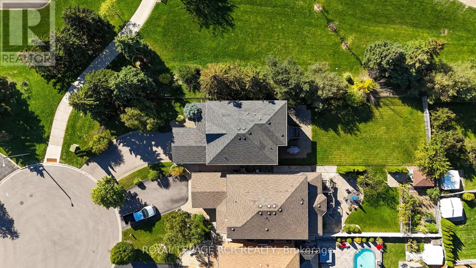 70 ZUCCHET COURT