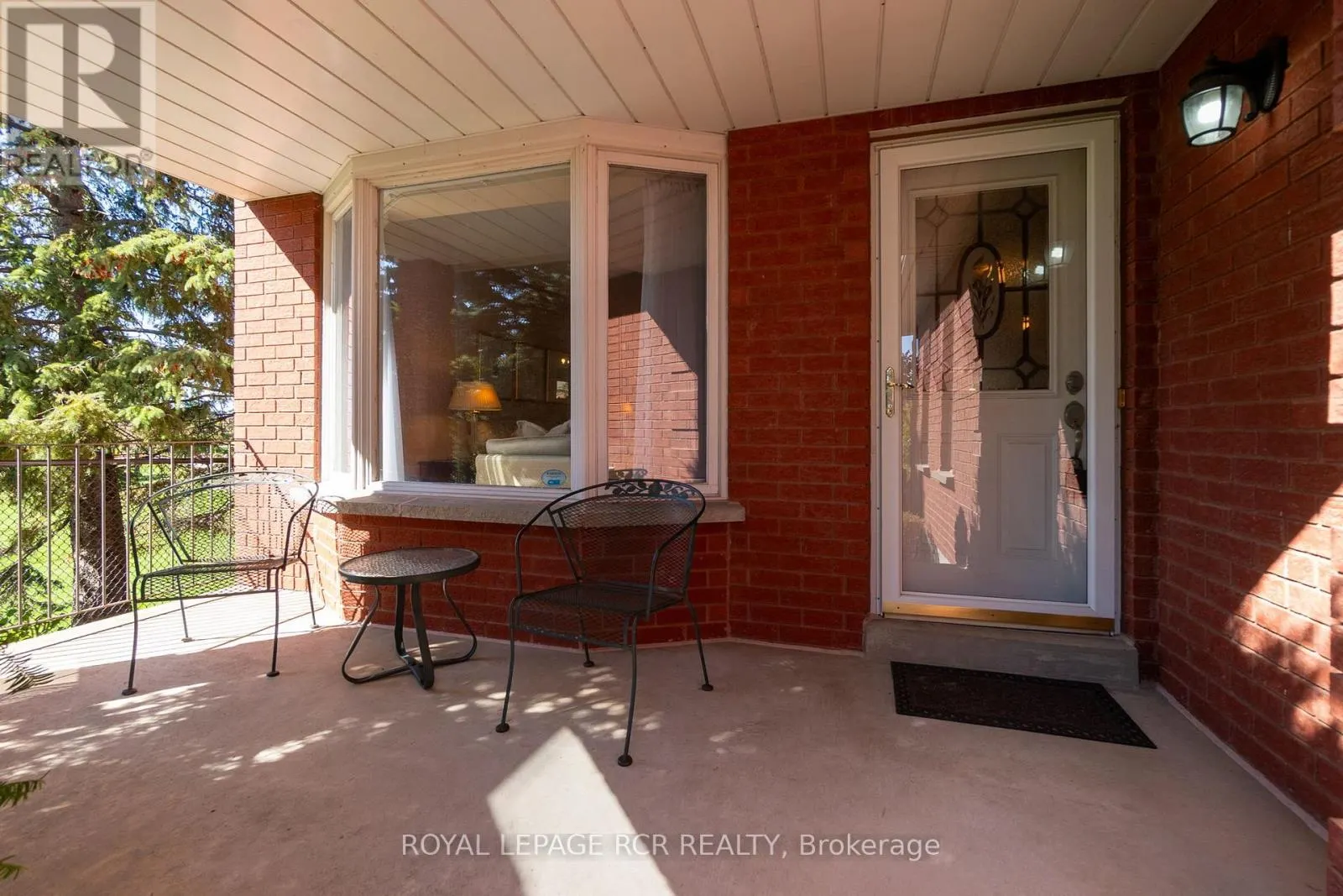 70 ZUCCHET COURT