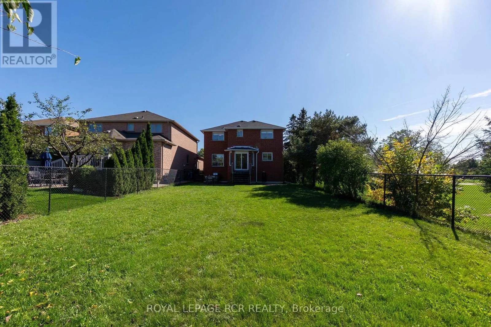 70 ZUCCHET COURT