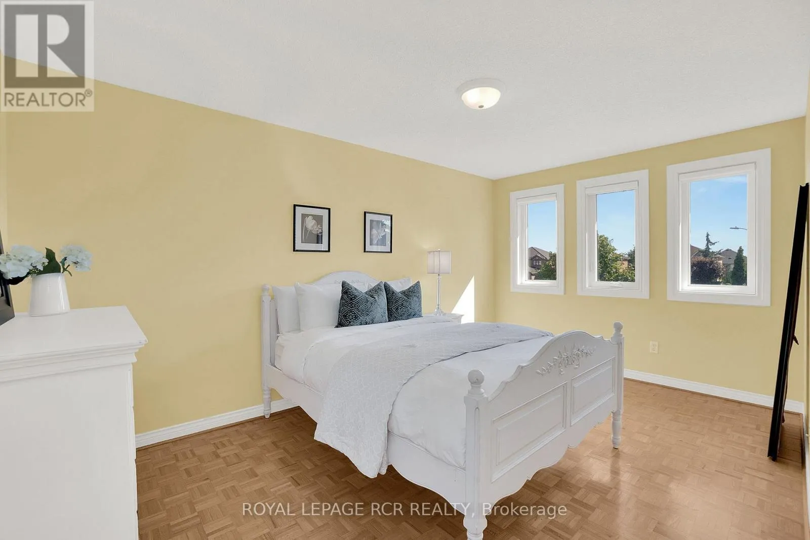 70 ZUCCHET COURT