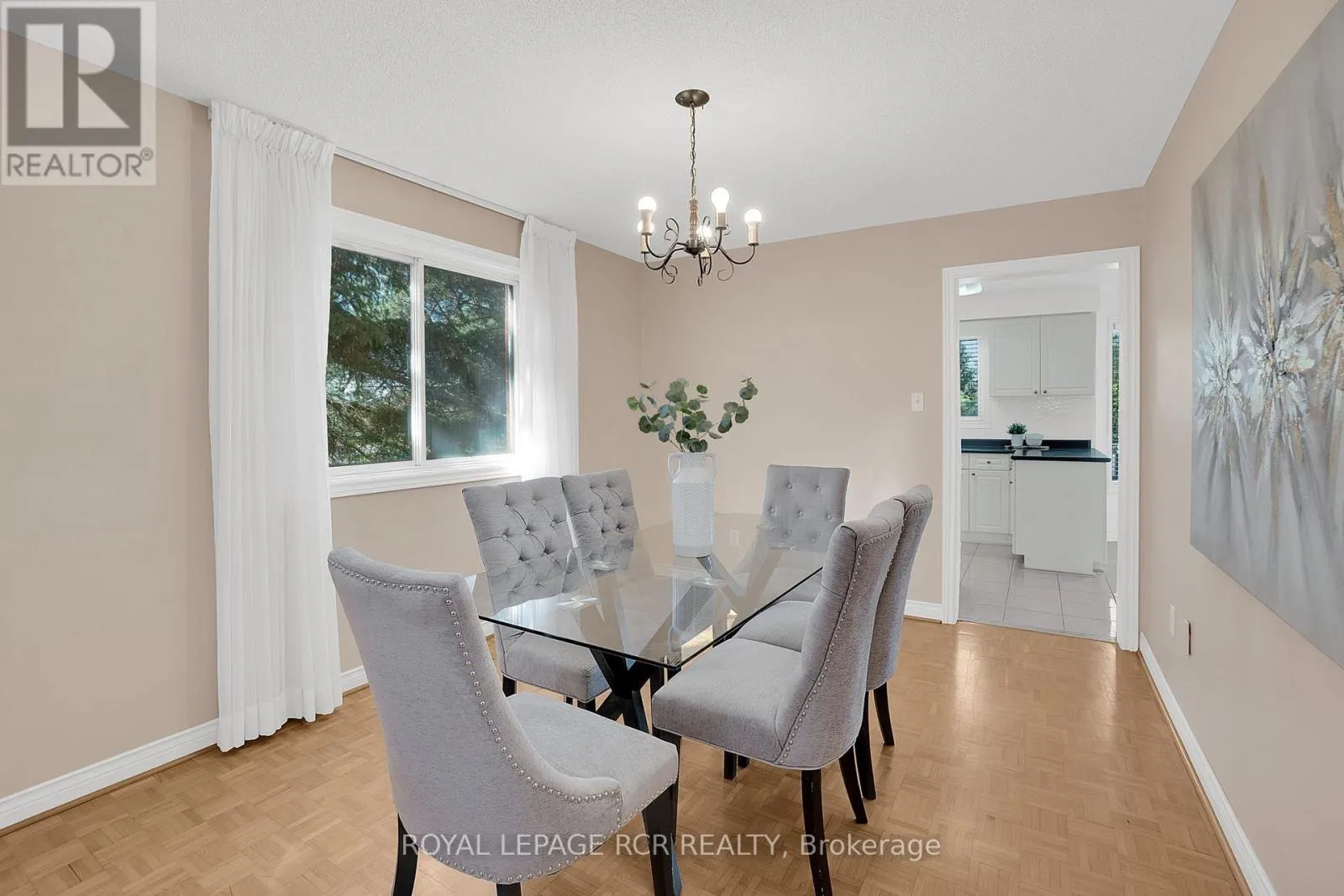 70 ZUCCHET COURT